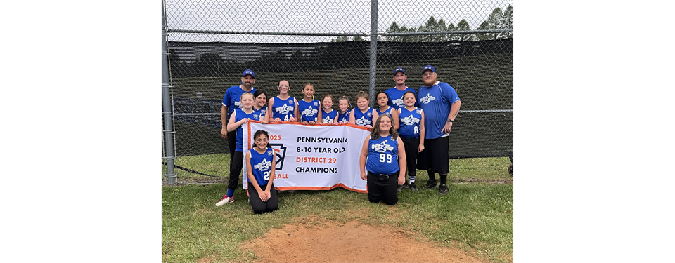 8/10 Softball District Champions